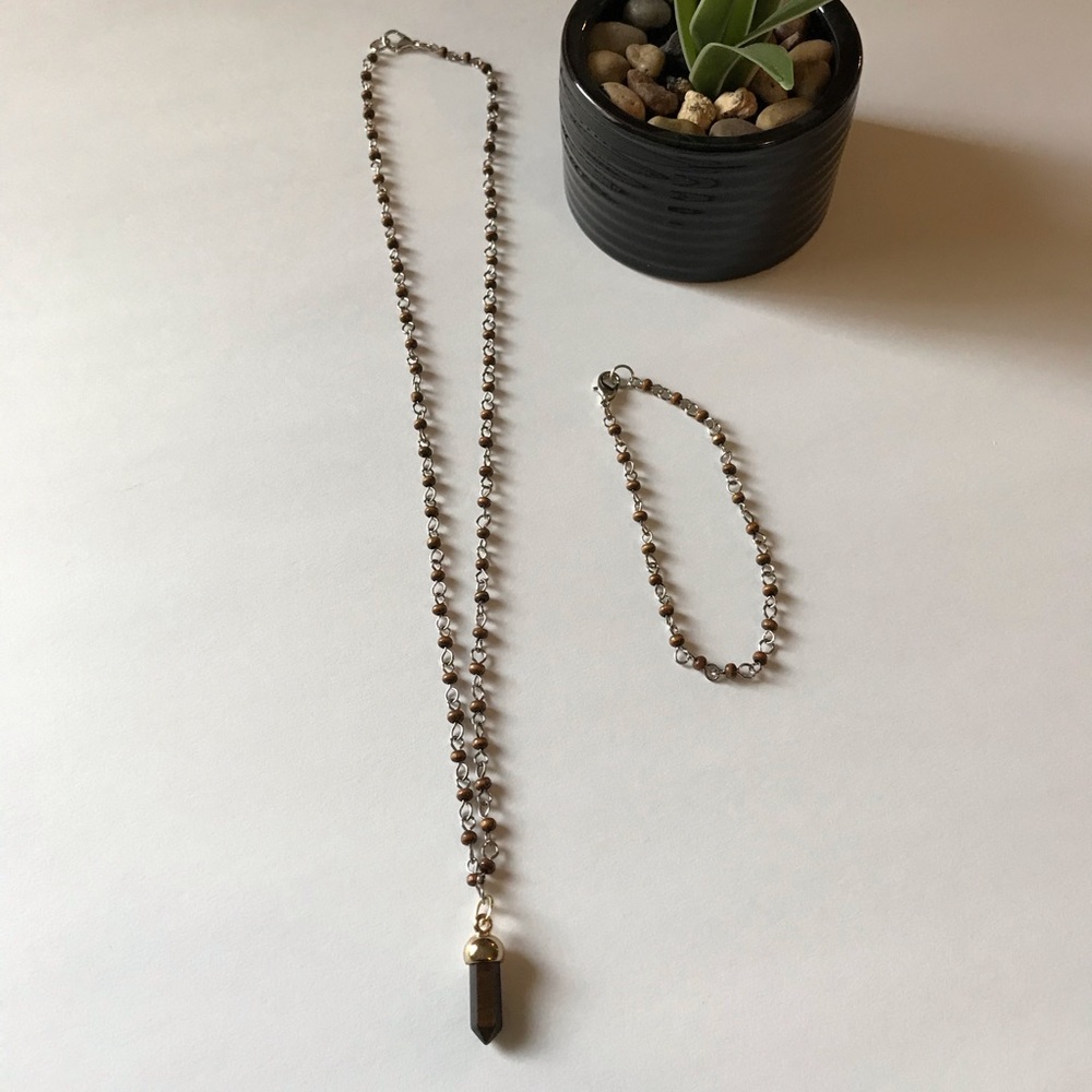 Handmade necklace and bracelet set